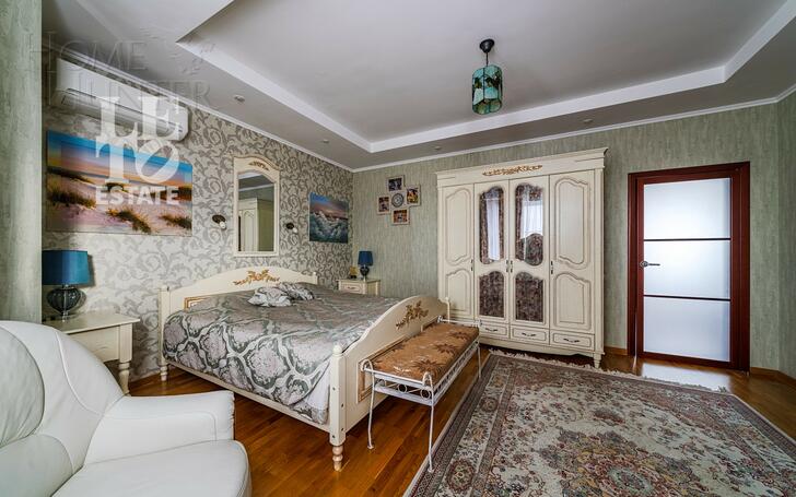 2-этажный коттедж 554 м² с отделкой