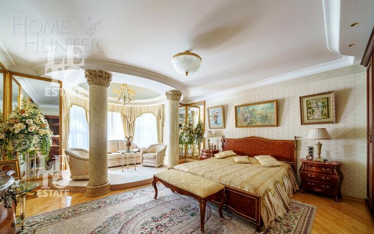 3-этажный коттедж 850 м² с отделкой
