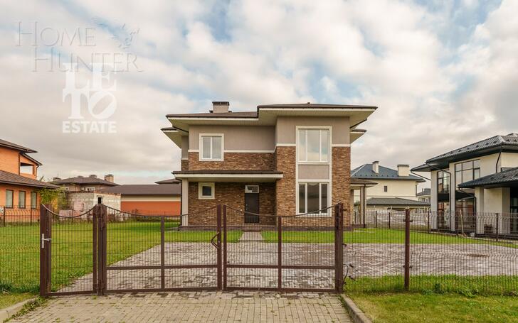 2-этажный коттедж 307 м² с отделкой