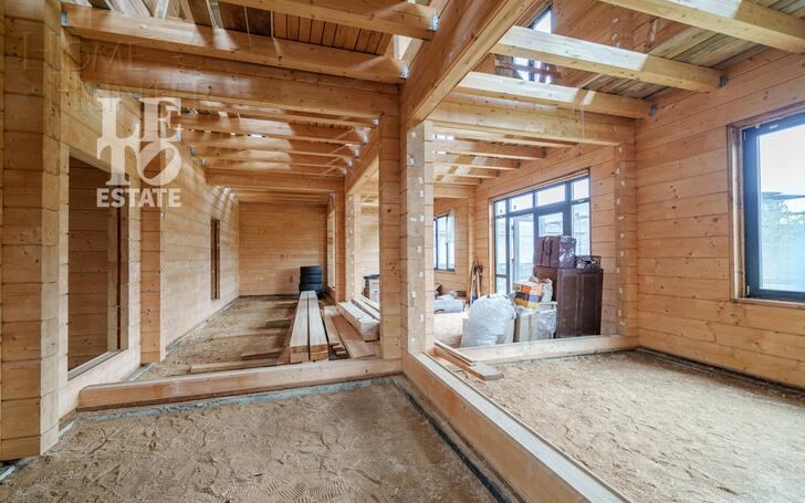 2-этажный коттедж 280 м² без отделки