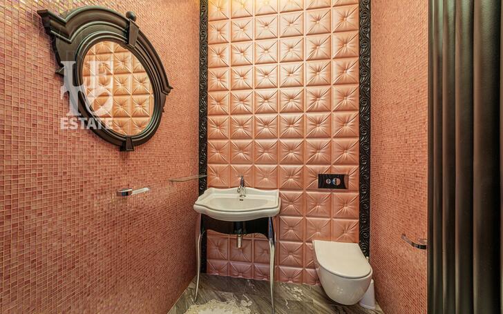 3-этажный коттедж 1 200 м² с отделкой