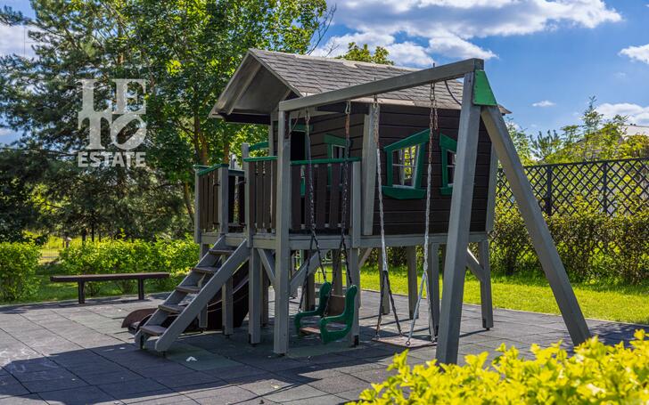2-этажный коттедж 260 м² с отделкой