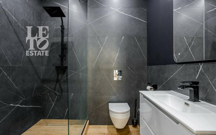 2-этажный коттедж 260 м² с отделкой