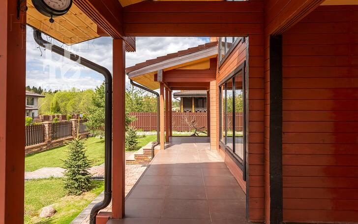 2-этажный коттедж 340 м² с отделкой