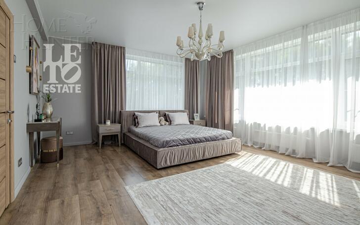 3-этажный коттедж 422 м² с отделкой