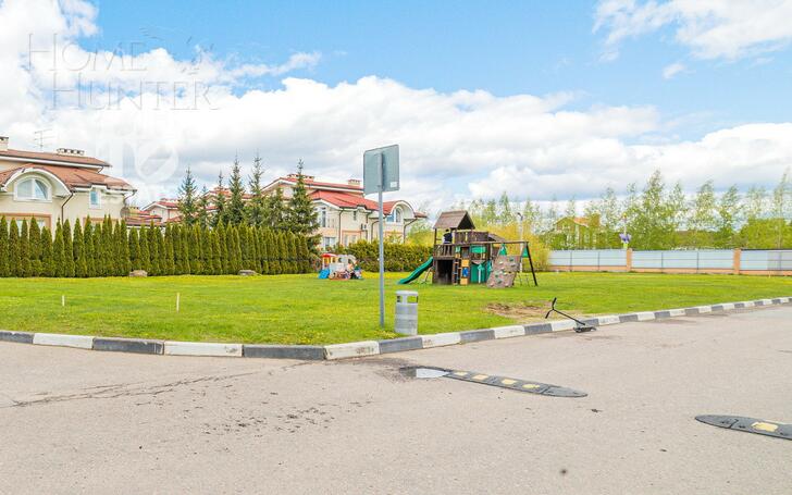 2-этажный таунхаус 330 м² без отделки