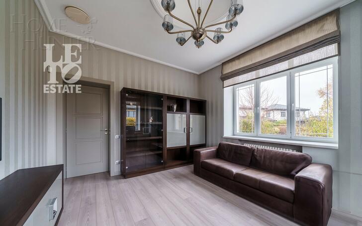 2-этажный коттедж 320 м² с отделкой