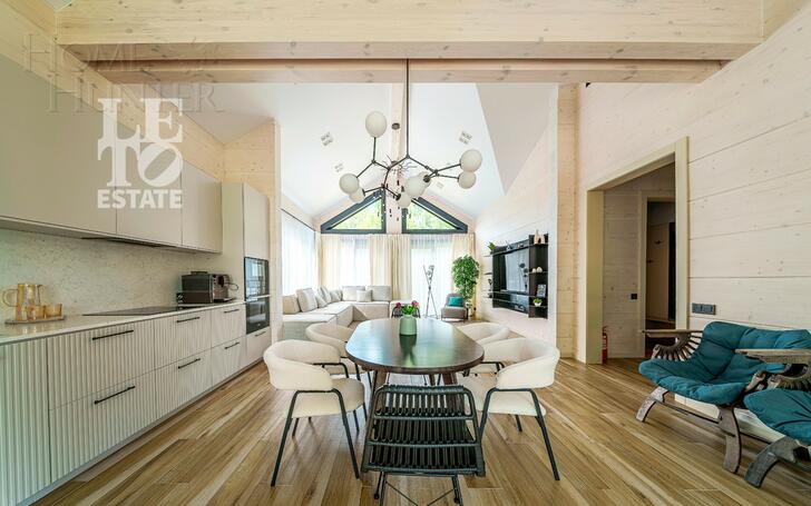 1-этажный коттедж 180 м² с отделкой