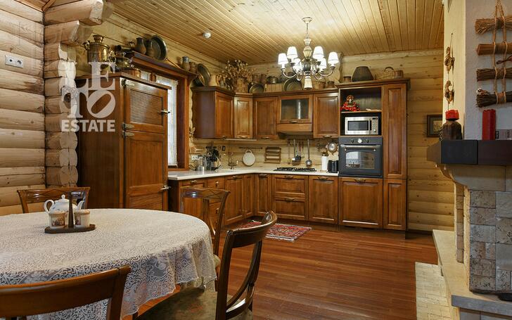2-этажный коттедж 215.4 м² с отделкой