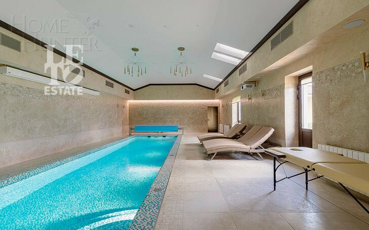 2-этажный коттедж 700 м² с отделкой