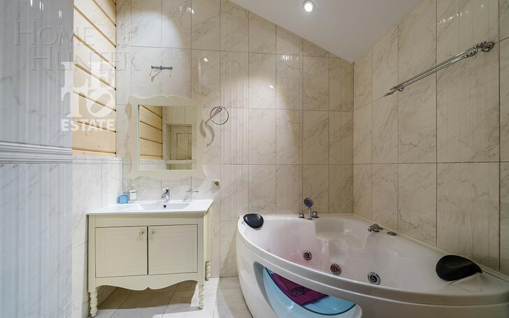 2-этажный коттедж 420 м² с отделкой
