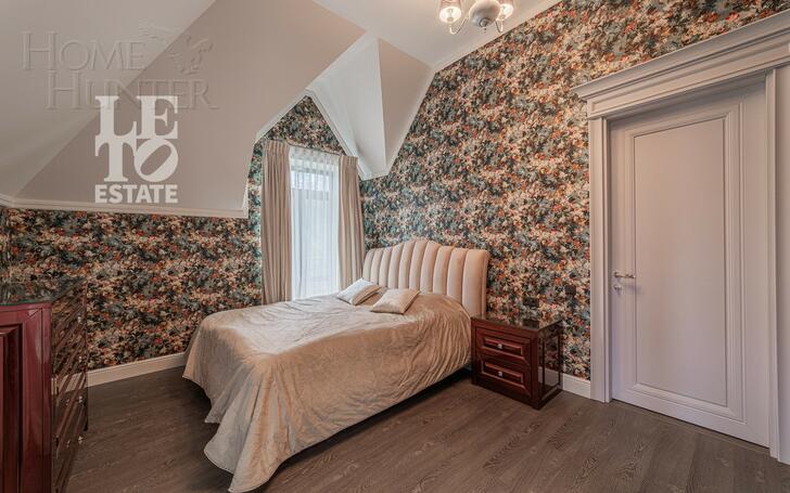 3-этажный коттедж 1 200 м² с отделкой