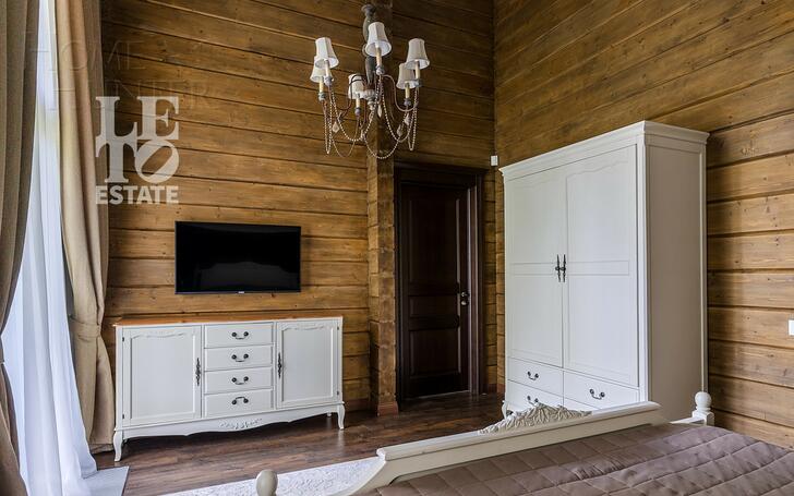 2-этажный коттедж 420 м² с отделкой