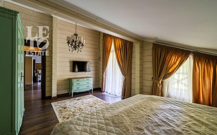 2-этажный коттедж 420 м² с отделкой