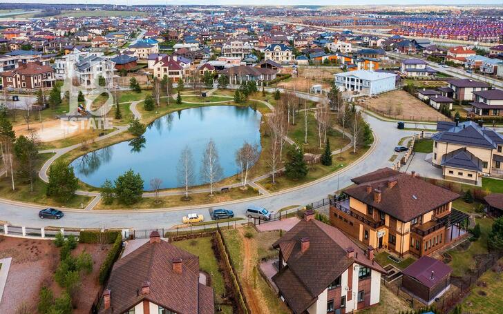 2-этажный коттедж 280 м² без отделки