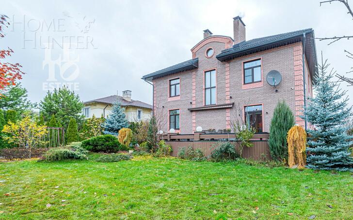 2-этажный коттедж 520 м² с отделкой