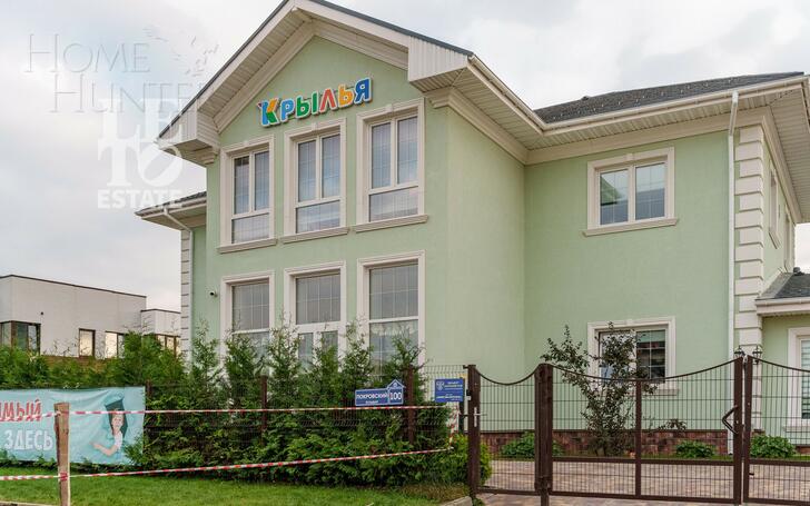 2-этажный коттедж 300 м² с отделкой