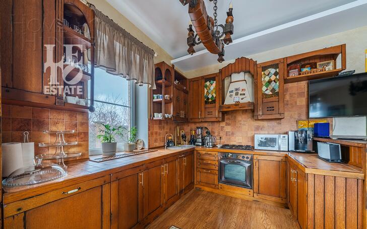 2-этажный коттедж 554 м² с отделкой