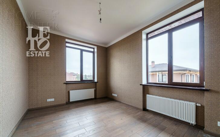 2-этажный коттедж 400 м² с отделкой