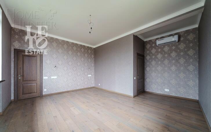 2-этажный коттедж 400 м² с отделкой