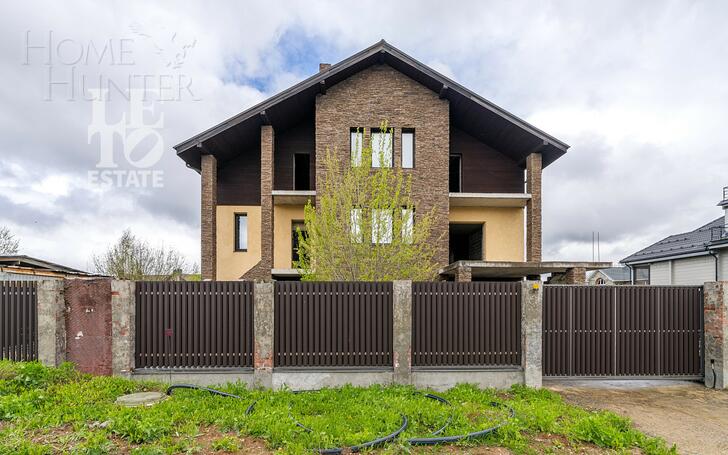 2-этажный коттедж 500 м² без отделки
