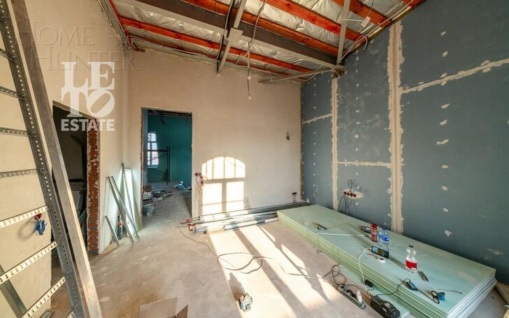 4-этажный таунхаус 395 м² без отделки