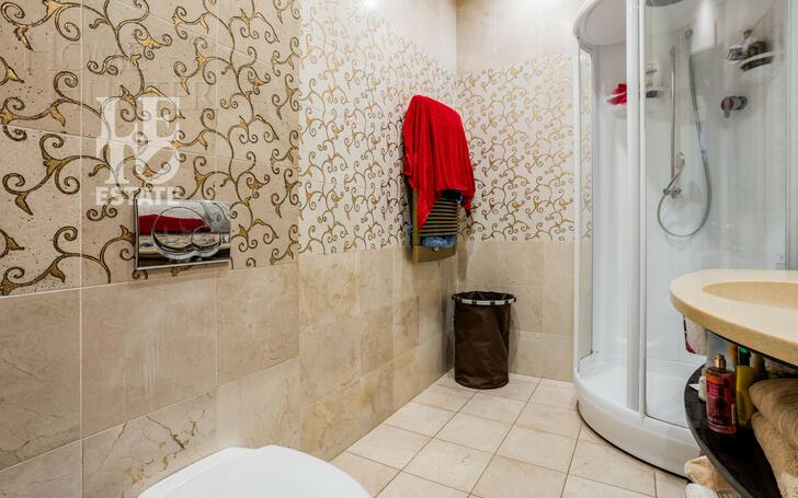 2-этажный коттедж 550 м² с отделкой
