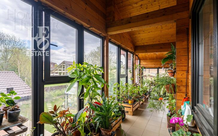 2-этажный коттедж 340 м² с отделкой