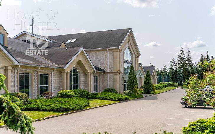 2-этажный коттедж 890 м² без отделки