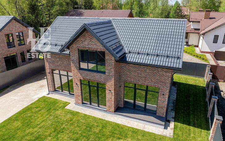 2-этажный коттедж 149.1 м² без отделки
