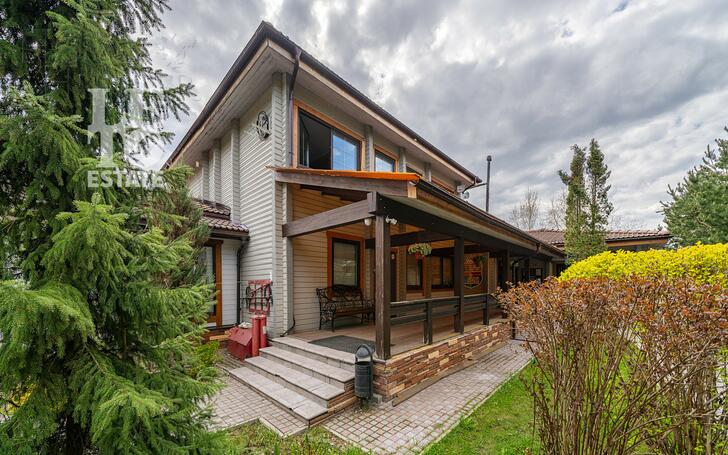 2-этажный коттедж 340 м² с отделкой