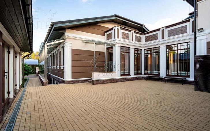 2-этажный коттедж 1 157 м² с отделкой