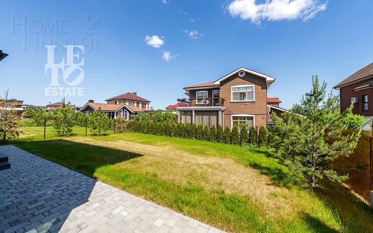 2-этажный коттедж 250 м² без отделки