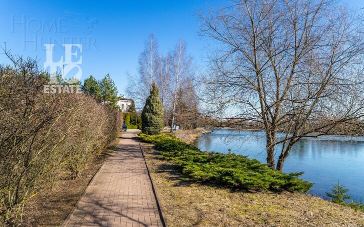 2-этажный коттедж 1 000 м² без отделки