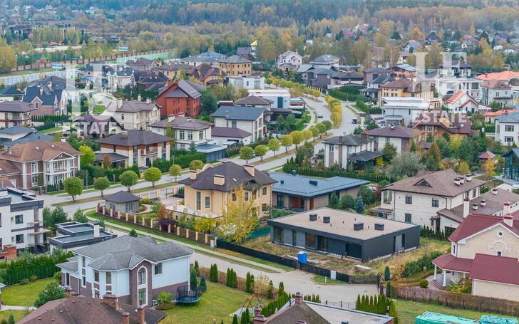 2-этажный коттедж 250 м² без отделки