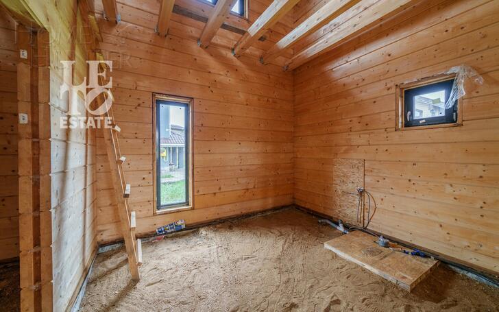 2-этажный коттедж 280 м² без отделки
