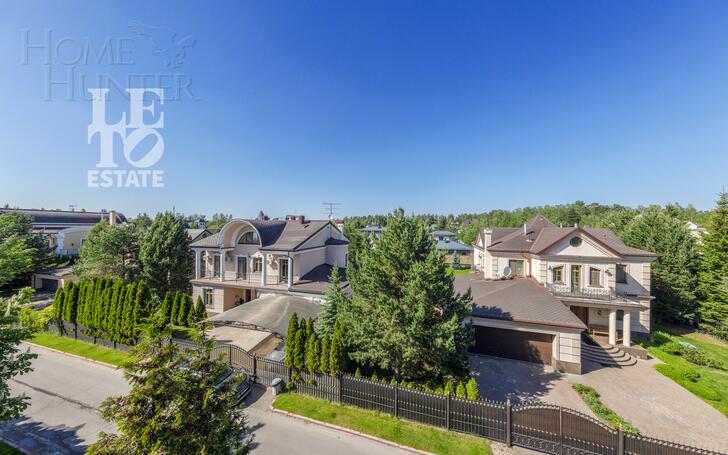3-этажный коттедж 660 м² с отделкой