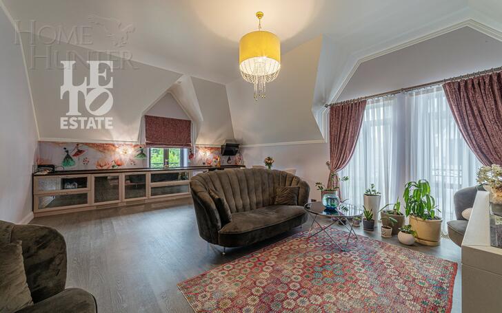 3-этажный коттедж 1 200 м² с отделкой
