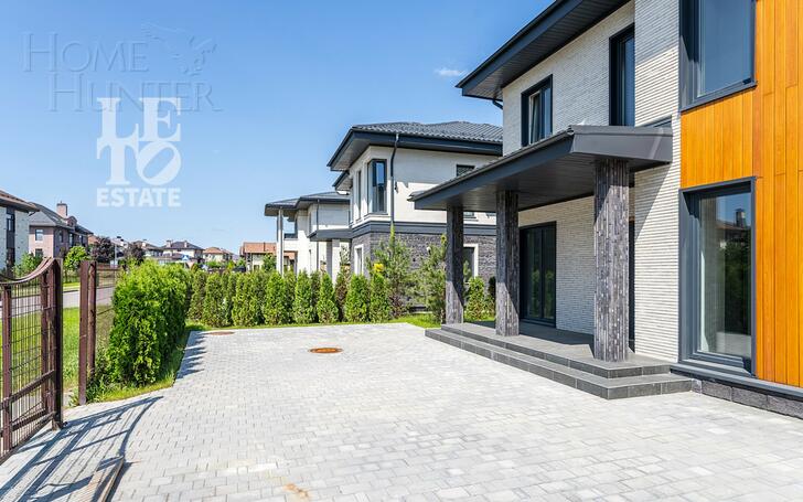 2-этажный коттедж 250 м² без отделки