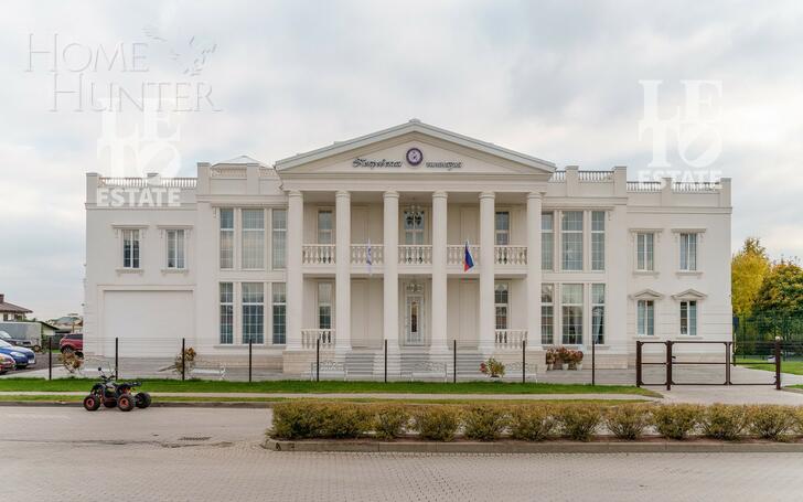 2-этажный коттедж 250 м² без отделки