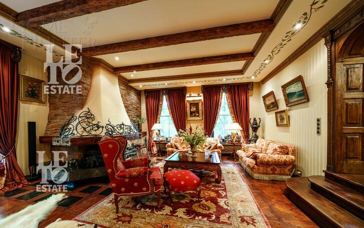 3-этажный коттедж 850 м² с отделкой