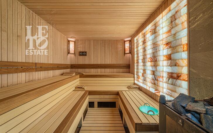 3-этажный коттедж 1 200 м² с отделкой