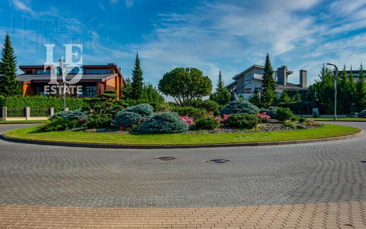 2-этажный коттедж 961 м² с отделкой