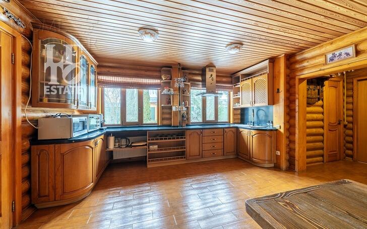 2-этажный коттедж 554 м² с отделкой
