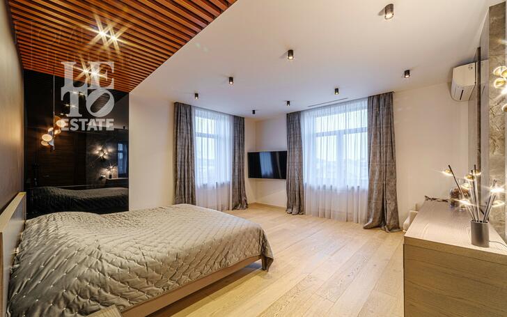 2-этажный коттедж 520 м² с отделкой