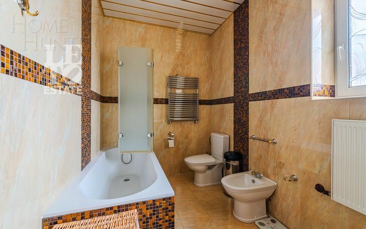 2-этажный коттедж 554 м² с отделкой