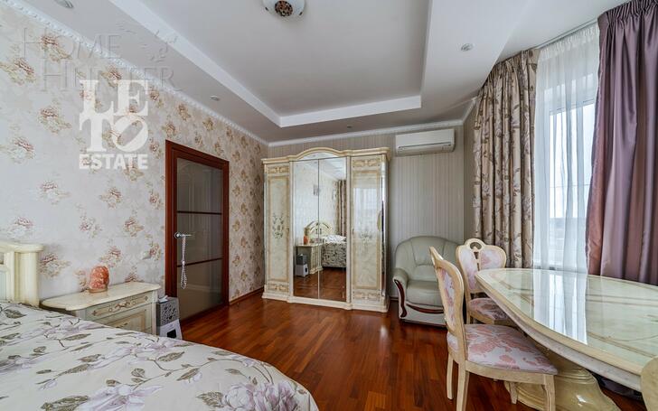2-этажный коттедж 554 м² с отделкой