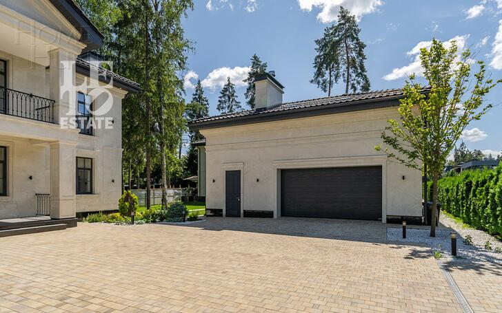 2-этажный коттедж 462 м² с отделкой