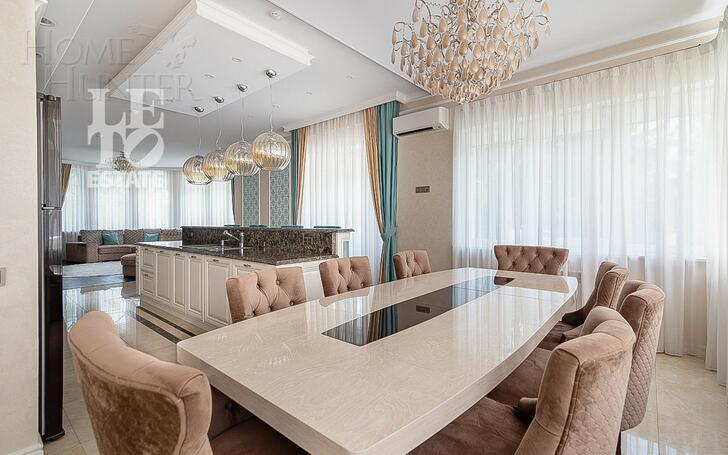 2-этажный коттедж 700 м² с отделкой
