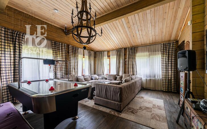 2-этажный коттедж 420 м² с отделкой